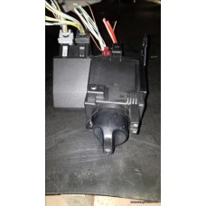 ΚΕΝΤΡΙΚΟΣ ΔΙΑΚΟΠΤΗΣ ΦΩΤΩΝ MERCEDES-BENZ CLK230 W208